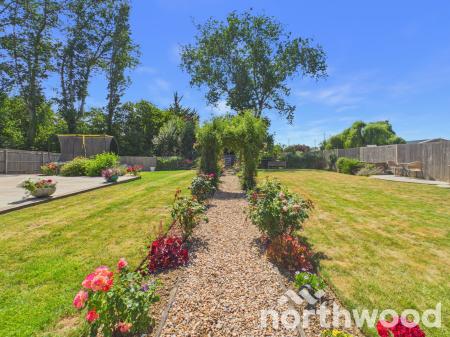 4 bedroom Detached house for sale in Carris House, Laurel Court, Chilmington Green, TN23