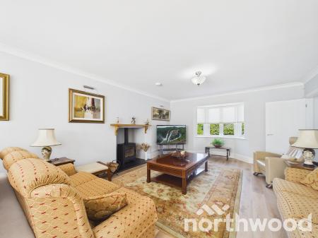 4 bedroom Detached house for sale in Carris House, Laurel Court, Chilmington Green, TN23