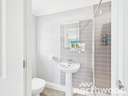 3 bedroom Semi-detached house to let in Chichester Close, Ashford, Ashford, TN23