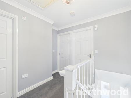 3 bedroom Semi-detached house to let in Chichester Close, Ashford, Ashford, TN23