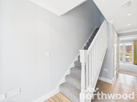 3 bedroom Semi-detached house to let in Chichester Close, Ashford, Ashford, TN23