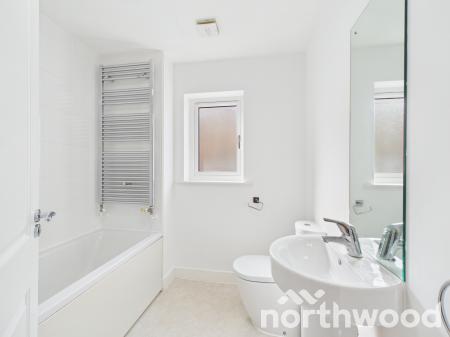 3 bedroom Link detached house to let in St Catherine's Road, Maidstone, ME15