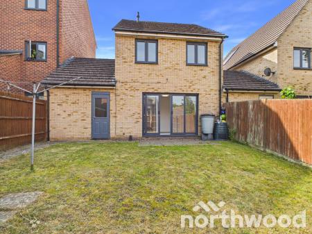 3 bedroom Link detached house to let in St Catherine's Road, Maidstone, ME15