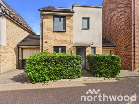 3 bedroom Link detached house to let in St Catherine's Road, Maidstone, ME15