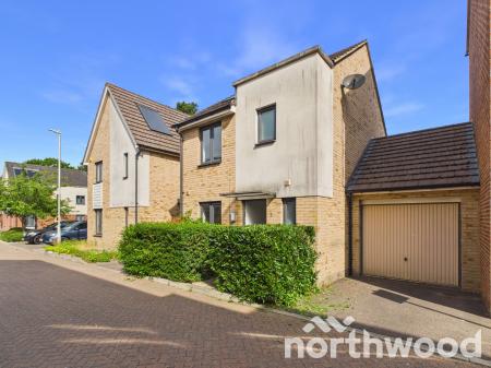 3 bedroom Link detached house to let in St Catherine's Road, Maidstone, ME15