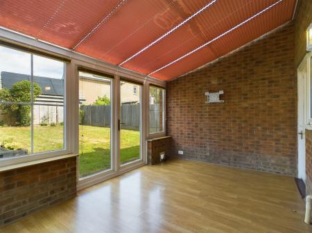 4 bedroom Detached house to let in James Allchin Gardens, Kennington, Ashford, TN24