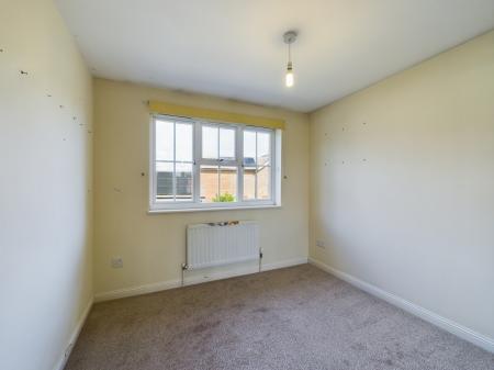 4 bedroom Detached house to let in James Allchin Gardens, Kennington, Ashford, TN24