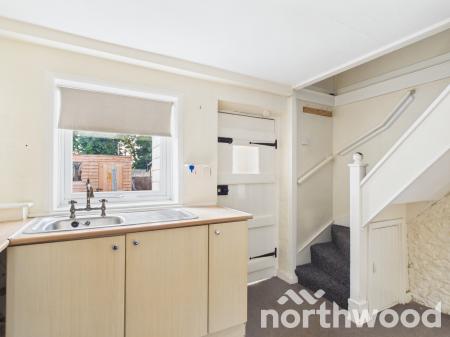 1 bedroom Terraced House to let in Kingsnorth Road, Ashford, Ashford, TN23