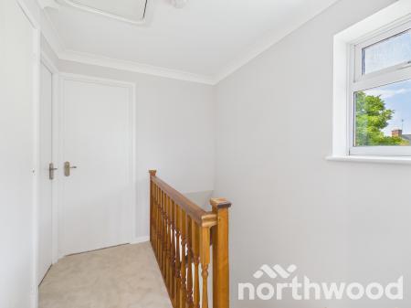 1 bedroom Semi-detached house to let in Essella Park, Ashford, Ashford, TN24