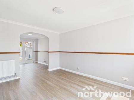 1 bedroom Semi-detached house to let in Essella Park, Ashford, Ashford, TN24