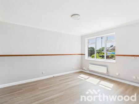 1 bedroom Semi-detached house to let in Essella Park, Ashford, Ashford, TN24