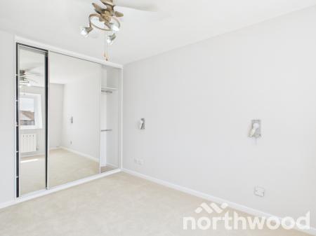 1 bedroom Semi-detached house to let in Essella Park, Ashford, Ashford, TN24