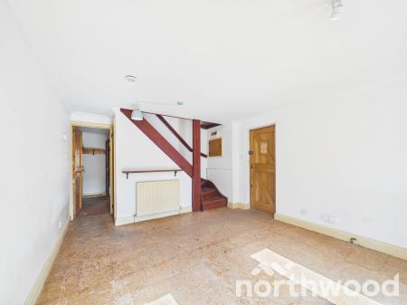 2 bedroom Semi-detached house for sale in Dragonfly Close, Singleton, Ashford, TN23