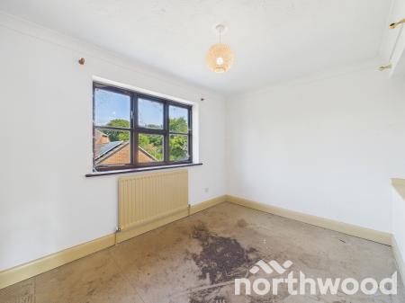 2 bedroom Semi-detached house for sale in Dragonfly Close, Singleton, Ashford, TN23