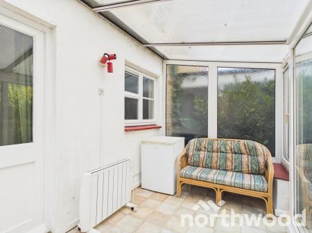 1 bedroom Flat to let in Lakemead, Singleton, Ashford, TN23