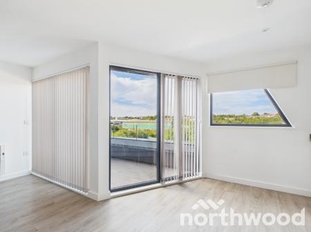 1 bedroom Flat to let in Hampton Place, Ashford, TN23