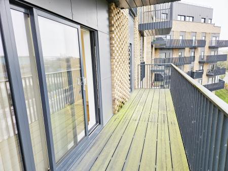 2 bedroom Flat to let in Hampton Place, Ashford, Ashford, TN23