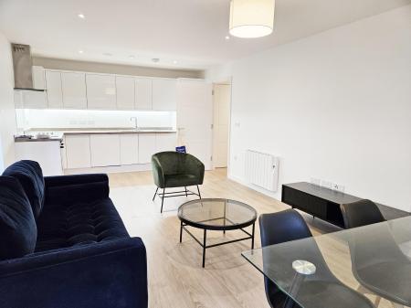 2 bedroom Flat to let in Hampton Place, Ashford, Ashford, TN23