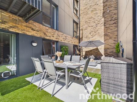 2 bedroom Flat for sale in George Street, Ashford, TN23