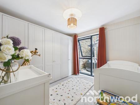 2 bedroom Flat for sale in George Street, Ashford, TN23