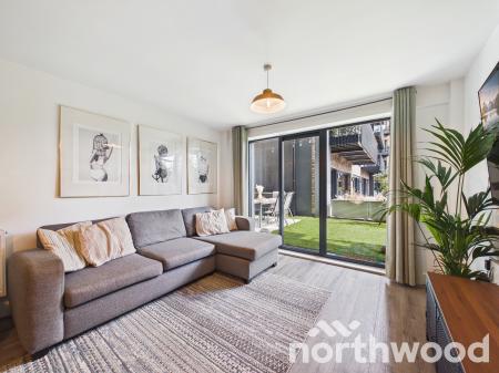 2 bedroom Flat for sale in George Street, Ashford, TN23