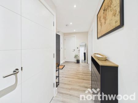 2 bedroom Flat for sale in George Street, Ashford, TN23