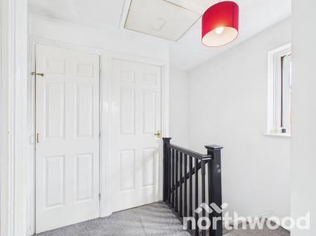 3 bedroom Terraced House to let in Corner Field, Park Farm, Ashford, TN23