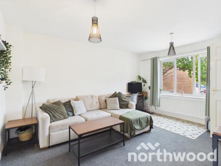 3 bedroom Terraced House to let in Corner Field, Park Farm, Ashford, TN23