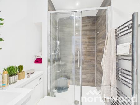 1 bedroom Flat to let in North Street, Town Centre, Ashford, TN24