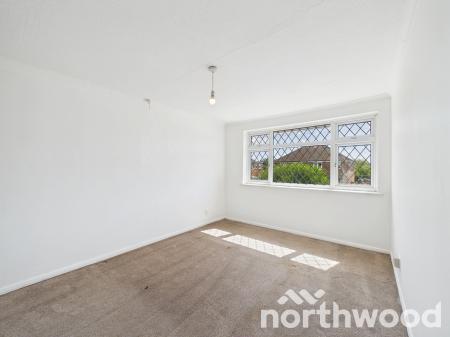 3 bedroom Semi-detached house for sale in Cade Road, Ashford, Ashford, TN23