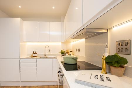 2 bedroom Flat to let in 50 Victoria Road, Ashford, TN23