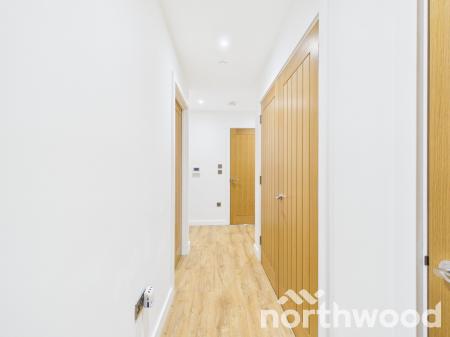 2 bedroom Flat to let in 50 Victoria Road, Ashford, TN23
