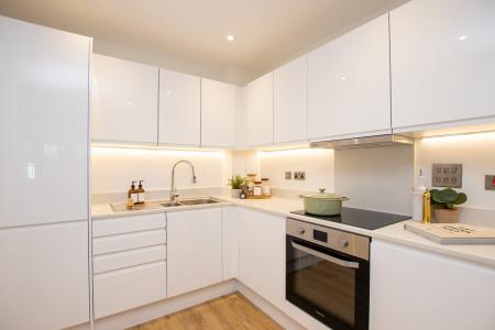 2 bedroom Flat to let in 50 Victoria Road, Ashford, TN23