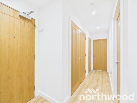 2 bedroom Flat to let in 50 Victoria Road, Ashford, TN23