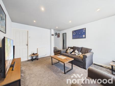 2 bedroom Semi-detached house for sale in Westbourne, Ashford, TN23