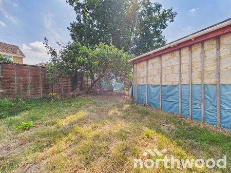 2 bedroom Semi-detached house for sale in Westbourne, Ashford, TN23