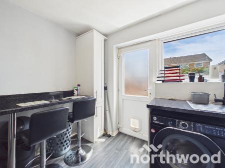 2 bedroom Semi-detached house for sale in Westbourne, Ashford, TN23