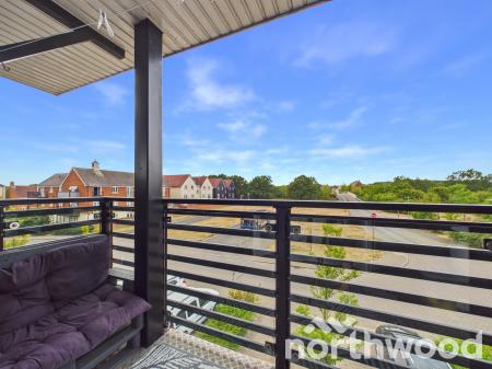 2 bedroom Flat to let in Finn Farm Road, Kingsnorth, Ashford, TN25
