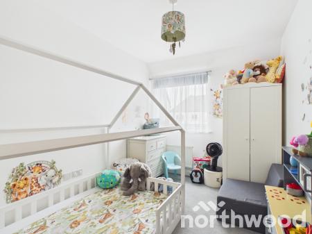 2 bedroom Flat to let in Finn Farm Road, Kingsnorth, Ashford, TN25