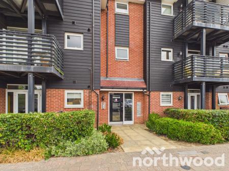 2 bedroom Flat to let in Finn Farm Road, Kingsnorth, Ashford, TN25