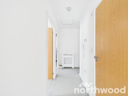 2 bedroom Flat to let in Finn Farm Road, Kingsnorth, Ashford, TN25