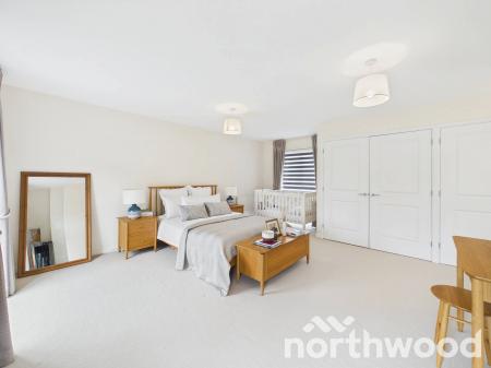 4 bedroom Detached house for sale in Campion Close, Ashford, TN25