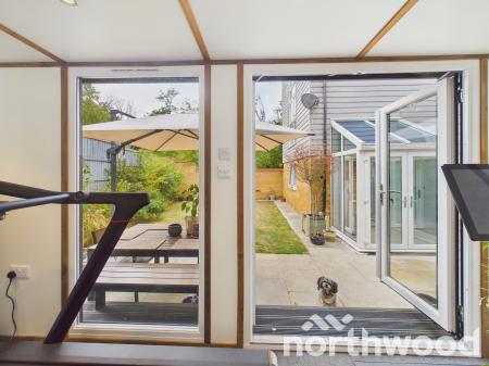 4 bedroom Detached house for sale in Campion Close, Ashford, TN25
