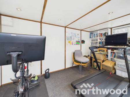 4 bedroom Detached house for sale in Campion Close, Ashford, TN25