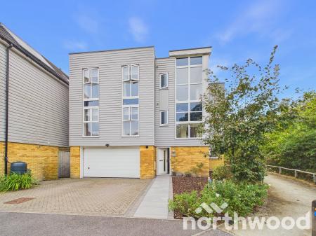 Campion Close, Ashford, TN25