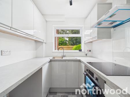 1 bedroom Terraced House to let in Manorfield, Singleton, Ashford, TN23