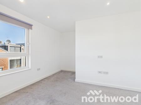 1 bedroom Flat to let in Victoria Crescent, Ashford, TN23