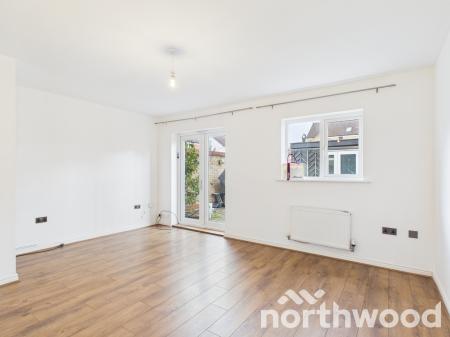 3 bedroom Semi-detached house to let in Beltex Place, Bridgefield, Ashford, TN25