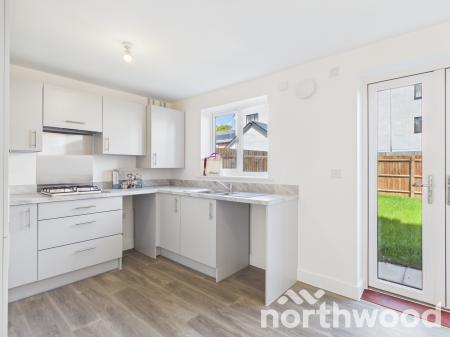 3 bedroom Semi-detached house to let in Coldstream Close, Cheriton, Cheriton, CT20