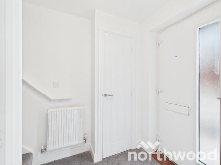 3 bedroom Semi-detached house to let in Coldstream Close, Cheriton, Cheriton, CT20